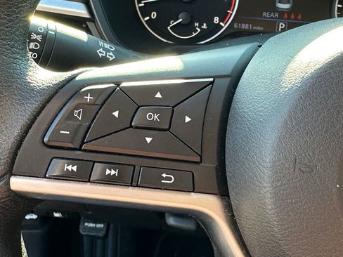 Used 2024 Nissan Altima 2.5 SV image 24