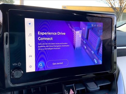 Used 2026 Toyota Corolla LE image 31