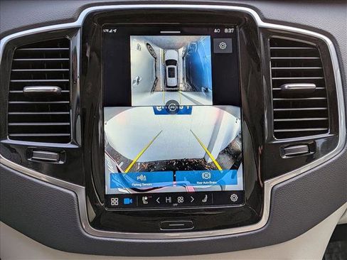 Used 2021 Volvo XC90 T8 Inscription w/ Advanced Package image 3