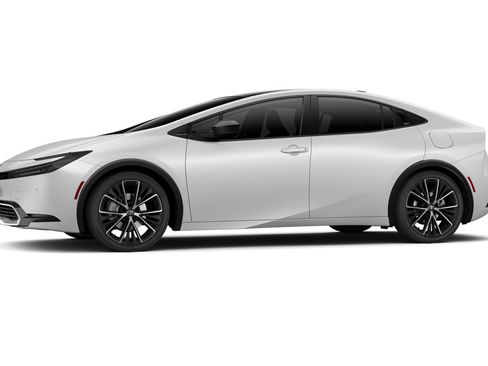 New 2027 Toyota Prius FWD image 3