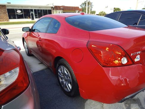 Used 2008 Nissan Altima 3.5 SE w/ Premium Pkg image 4