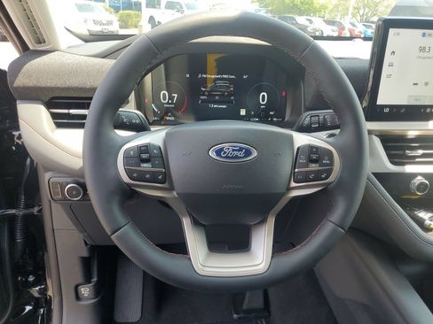 New 2026 Ford Explorer Active w/ Active Comfort Package AWD/4WD image 18