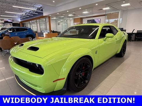 Used 2023 Dodge Challenger SRT Hellcat image 4