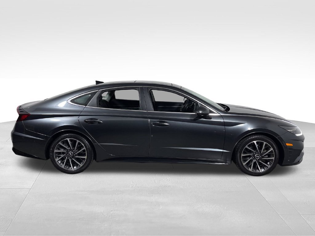 Certified 2022 Hyundai Sonata Limited FWD image 2