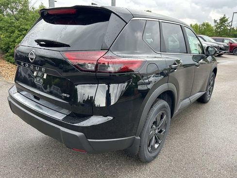 New 2026 Nissan Rogue SV AWD/4WD image 7