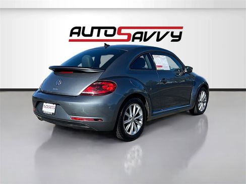 Used 2018 Volkswagen Beetle 2.0T Coast image 7