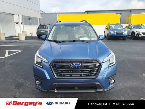 Used 2023 Subaru Forester Premium AWD/4WD image 7