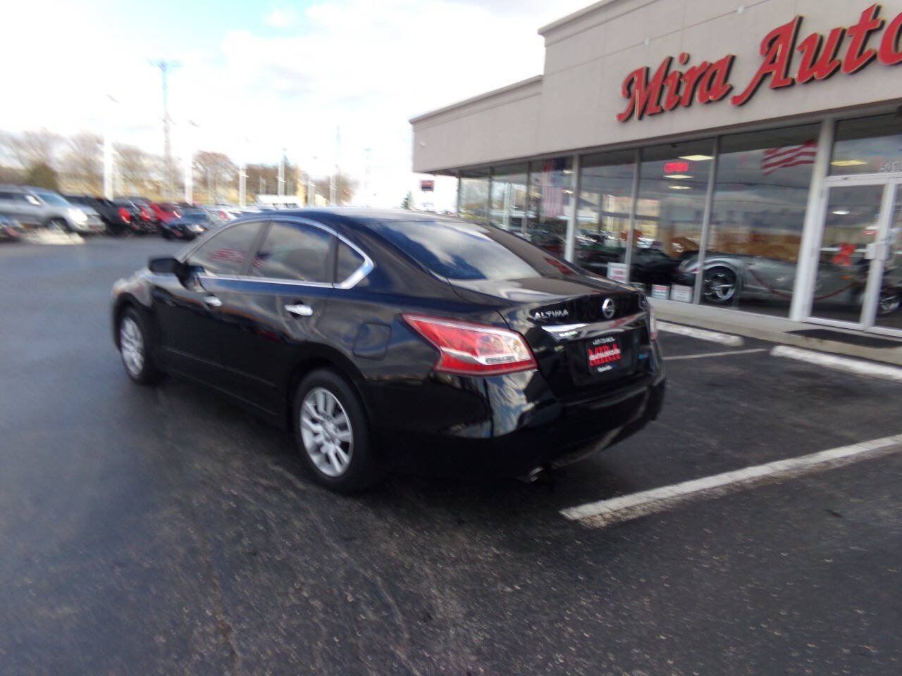 Used 2013 Nissan Altima 2.5 S FWD image 8