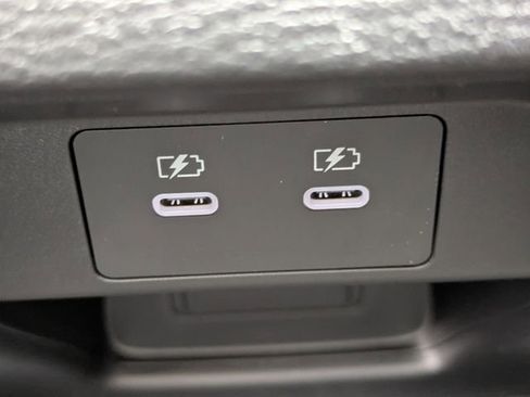 New 2025 Mitsubishi Outlander SE image 15