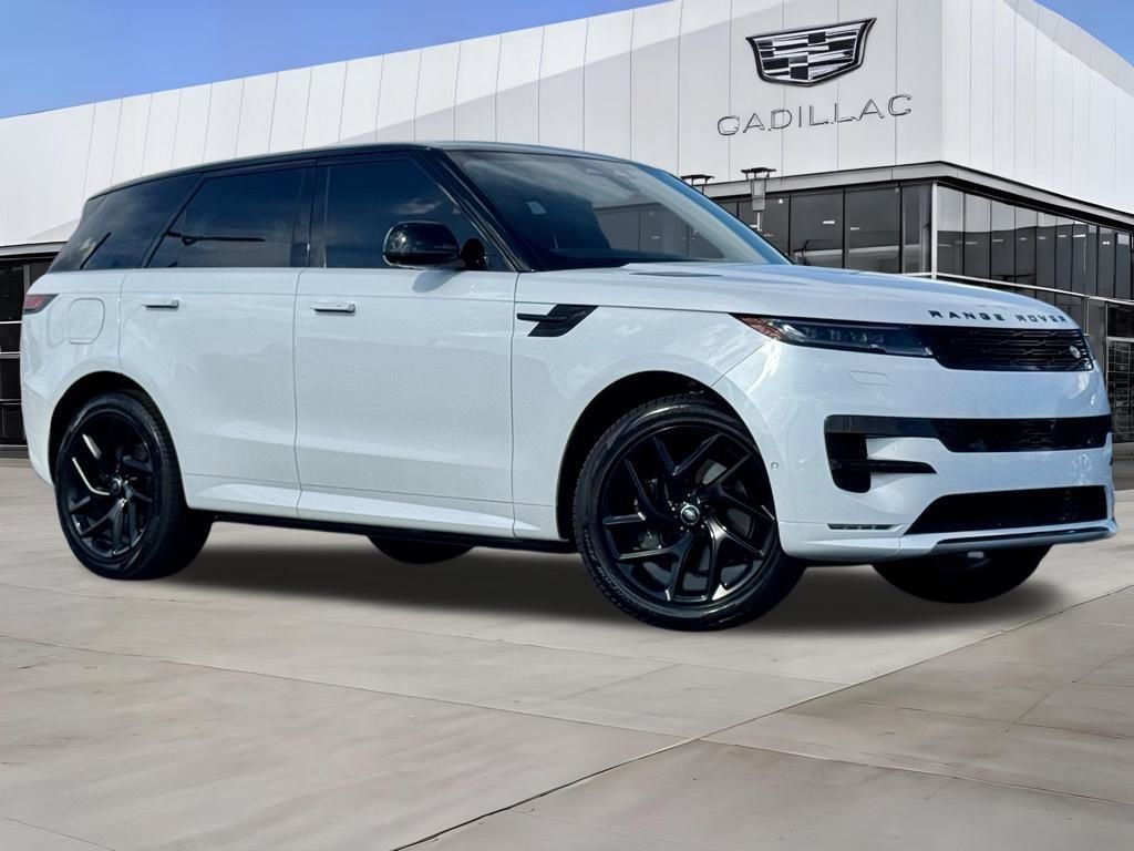 Used 2024 Land Rover Range Rover Sport Dynamic SE AWD/4WD image 2