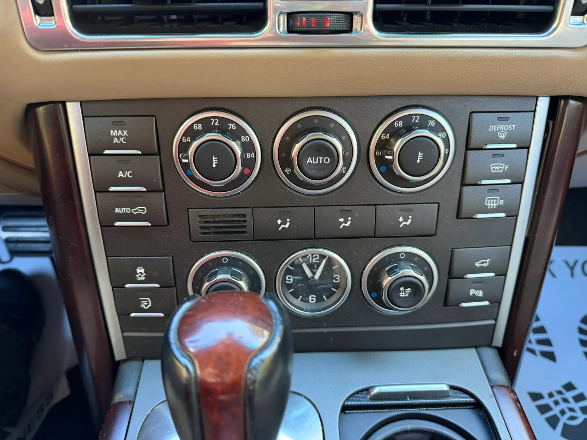 Used 2012 Land Rover Range Rover Autobiography AWD/4WD image 24