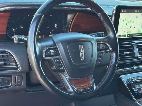 Used 2021 Lincoln Navigator L Reserve RWD image 10