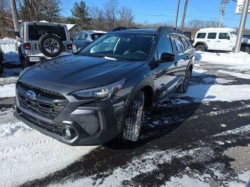 Used 2023 Subaru Outback Onyx Edition image 19