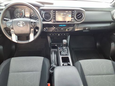 Certified 2022 Toyota Tacoma TRD Sport w/ Technology Package image 11