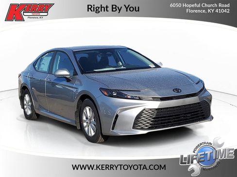 New 2026 Toyota Camry LE image 1