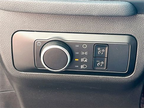 Used 2025 Ford Escape ST-Line image 10