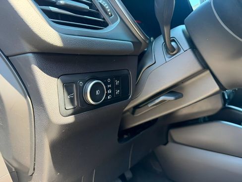 Used 2024 Ford Escape Platinum AWD/4WD image 20