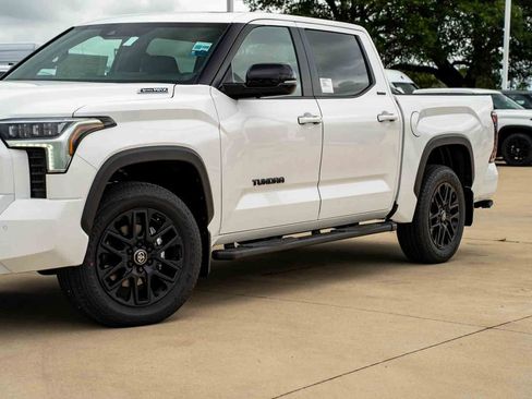 New 2026 Toyota Tundra Limited AWD/4WD image 5