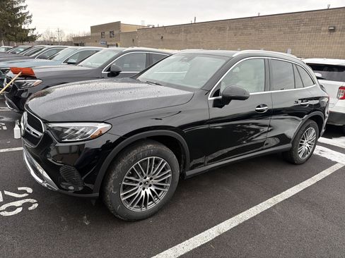 New 2026 Mercedes-Benz GLC 300 GLC 300 4MATIC SUV image 4