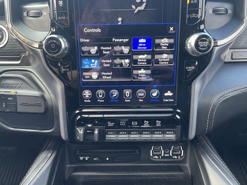 Used 2019 RAM 3500 Limited image 9