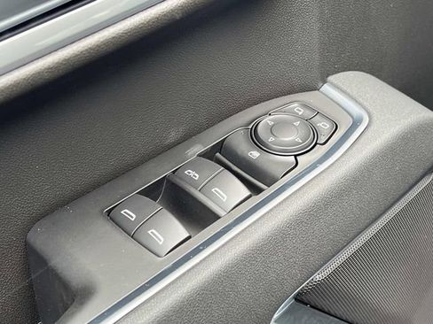 New 2026 GMC Sierra 1500 Elevation image 15