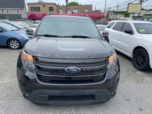 Used 2014 Ford Explorer Sport w/ Equipment Group 401A AWD/4WD image 2