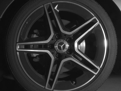 Used 2023 Mercedes-Benz CLA 250 4MATIC image 10