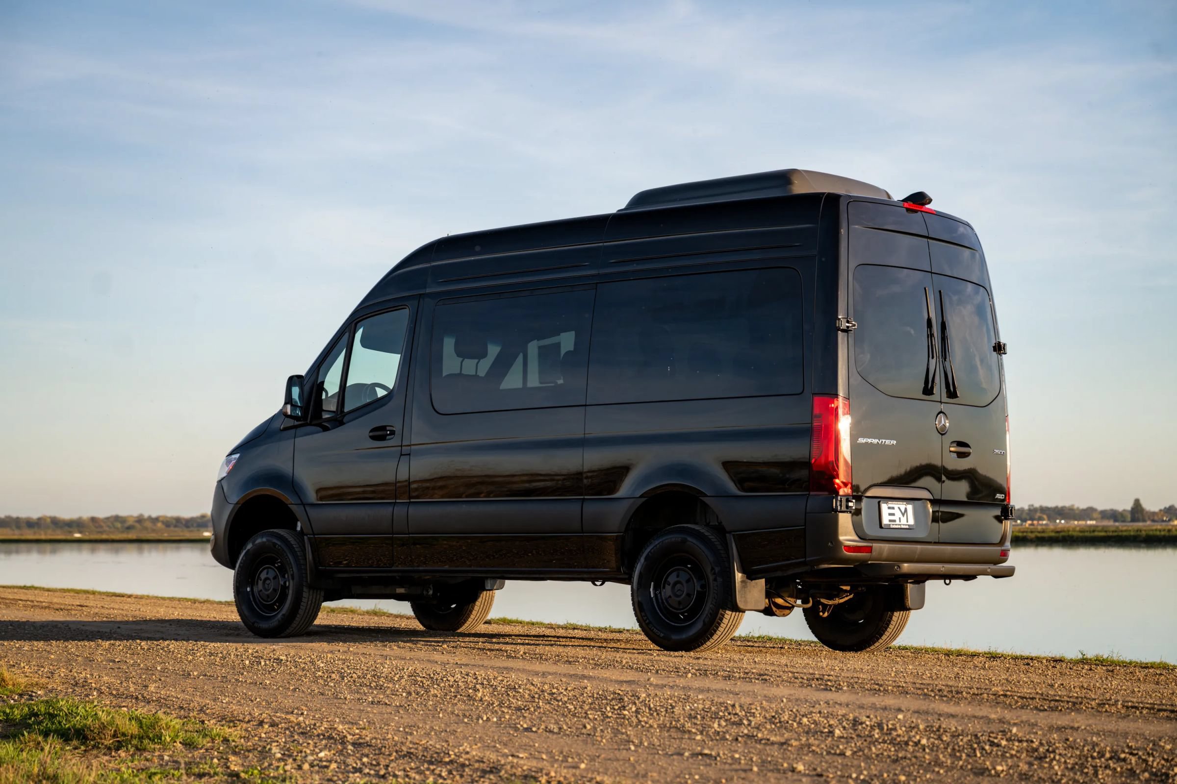 Used 2024 Mercedes-Benz Sprinter 2500 image 5
