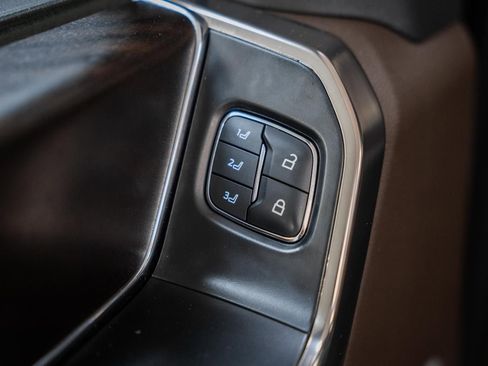 Certified 2022 Ford F150 King Ranch w/ Equipment Group 601A High image 49