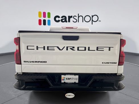 Used 2024 Chevrolet Silverado 1500 Custom Trail Boss w/ Turbomax Blackout Package AWD/4WD image 4
