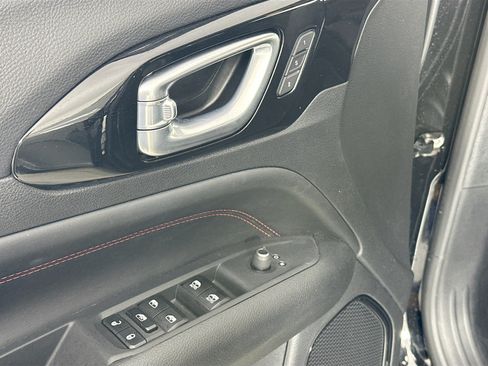 Used 2023 Jeep Compass Trailhawk w/ Trailhawk Elite Group AWD/4WD image 18