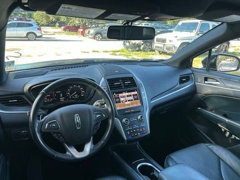 Used 2019 Lincoln MKC Reserve FWD image 15