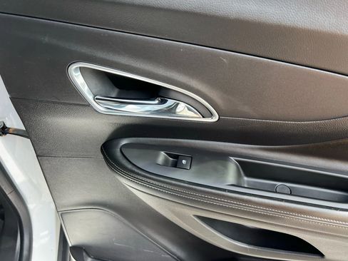 Used 2016 Buick Encore FWD image 32