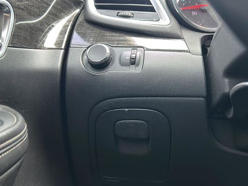 Used 2016 Buick Encore SUV image 23