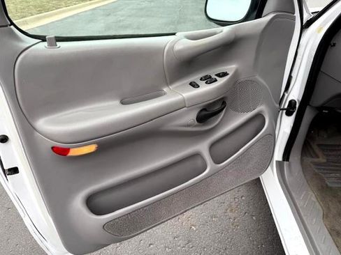 Used 1997 Ford F150 2WD SuperCab image 13