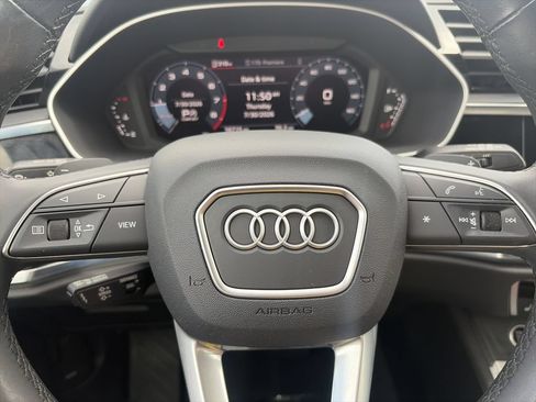 Used 2024 Audi Q3 2.0T Premium w/ Convenience Package AWD/4WD image 21
