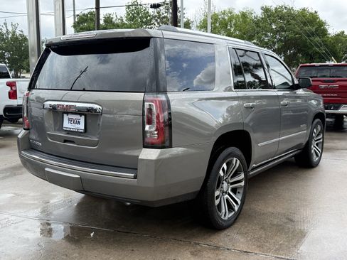Used 2019 GMC Yukon Denali w/ Denali Ultimate Package image 5