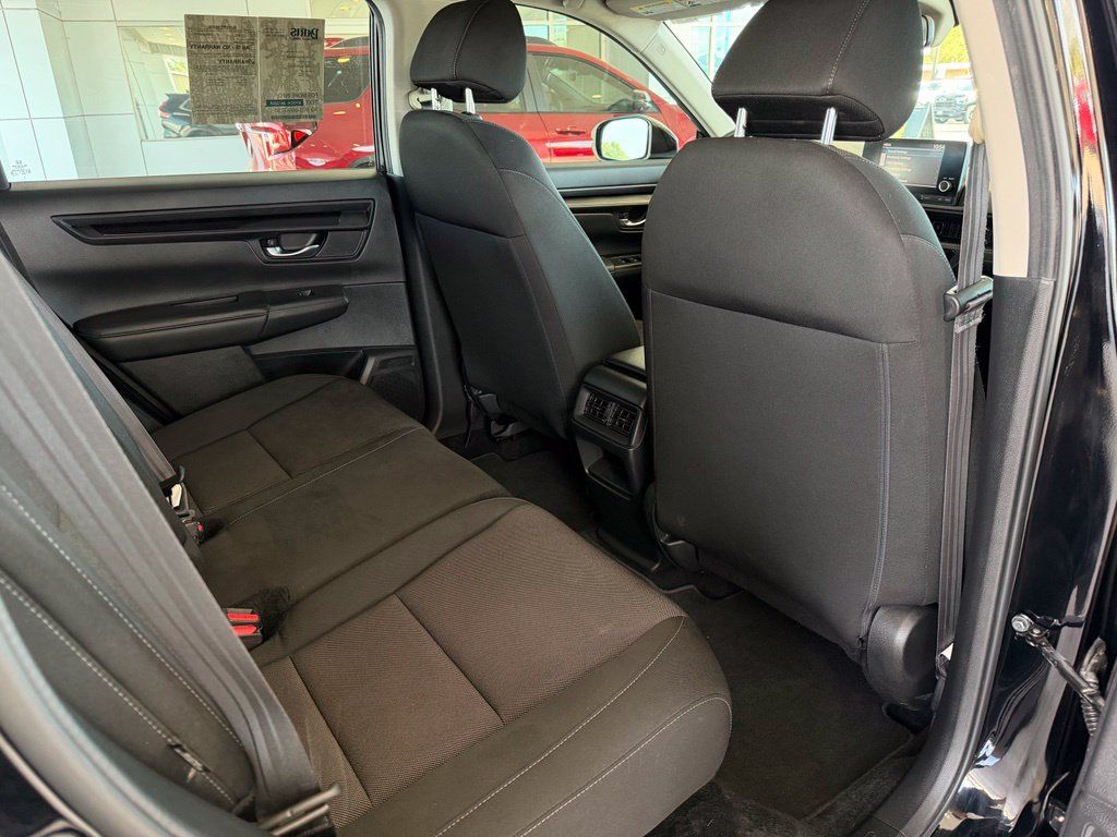 Used 2024 Honda CR-V LX image 19