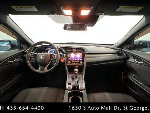 Used 2019 Honda Civic EX image 9