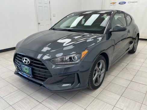 Used 2020 Hyundai Veloster 2.0 FWD image 17