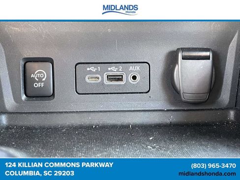 Used 2025 Nissan Sentra SV FWD image 27