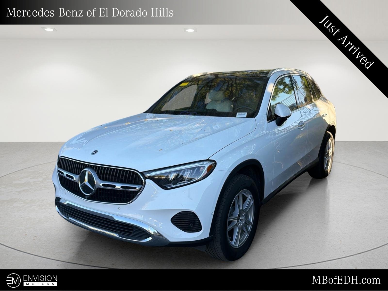 Used 2023 Mercedes-Benz GLC 300 4MATIC image 1
