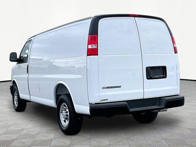 New 2026 Chevrolet Express 2500 RWD image 4