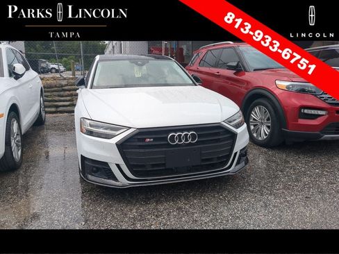 Used 2020 Audi S8 L AWD/4WD image 4