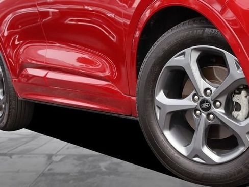 Used 2023 Ford Escape ST-Line w/ Tech Pack #1 FWD image 3
