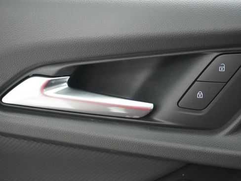 New 2026 Chevrolet Equinox LT image 14