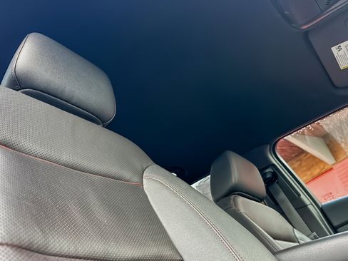 Used 2023 Chevrolet Blazer RS image 16