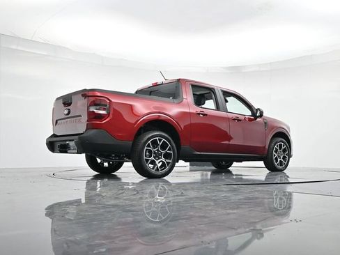 New 2025 Ford Maverick Lariat w/ 4K Tow Package image 30