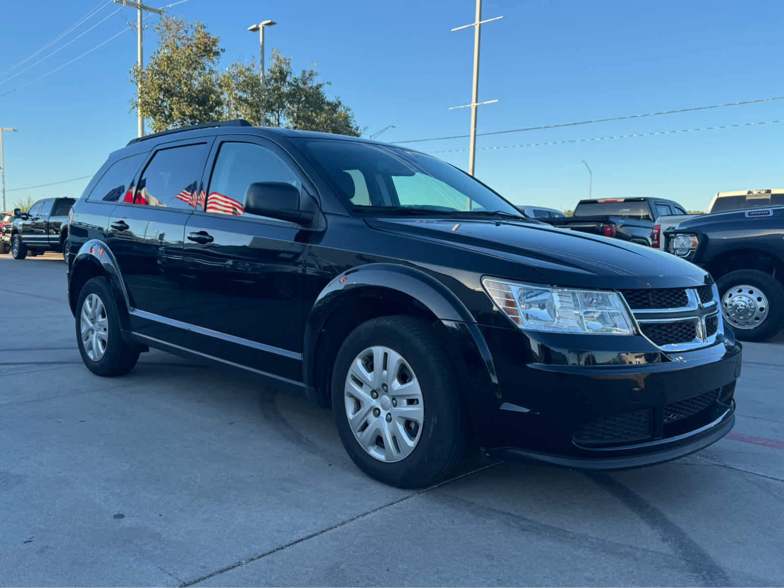 Used 2020 Dodge Journey SE FWD image 4