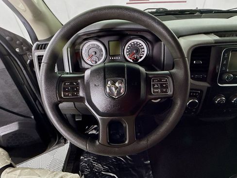 Used 2018 RAM 1500 Express w/ Popular Equipment Group AWD/4WD image 20